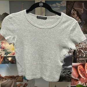Brandy Melville Cropped Tee